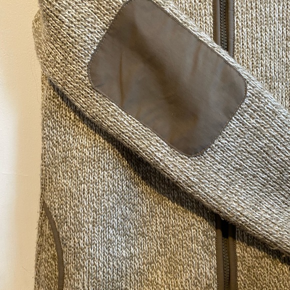 Merrell Jacket - Picture 2 of 4